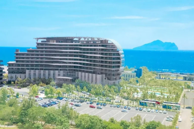 Island Hotel Booking Plans: A Strategic Guide to Remote Hospitality
